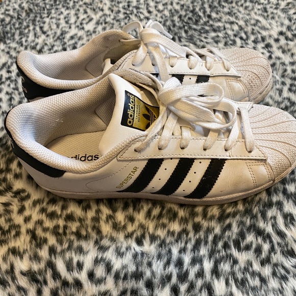 Adidas superstar & 3 pairs of high heels 7.5 - Picture 2 of 9